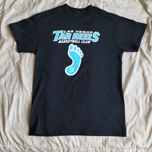 Las Vegas Tar Heels Elite Basketball * MEDIUM * T Shirt - Picture 2 of 5